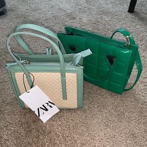 2 purses for the price of 1!!